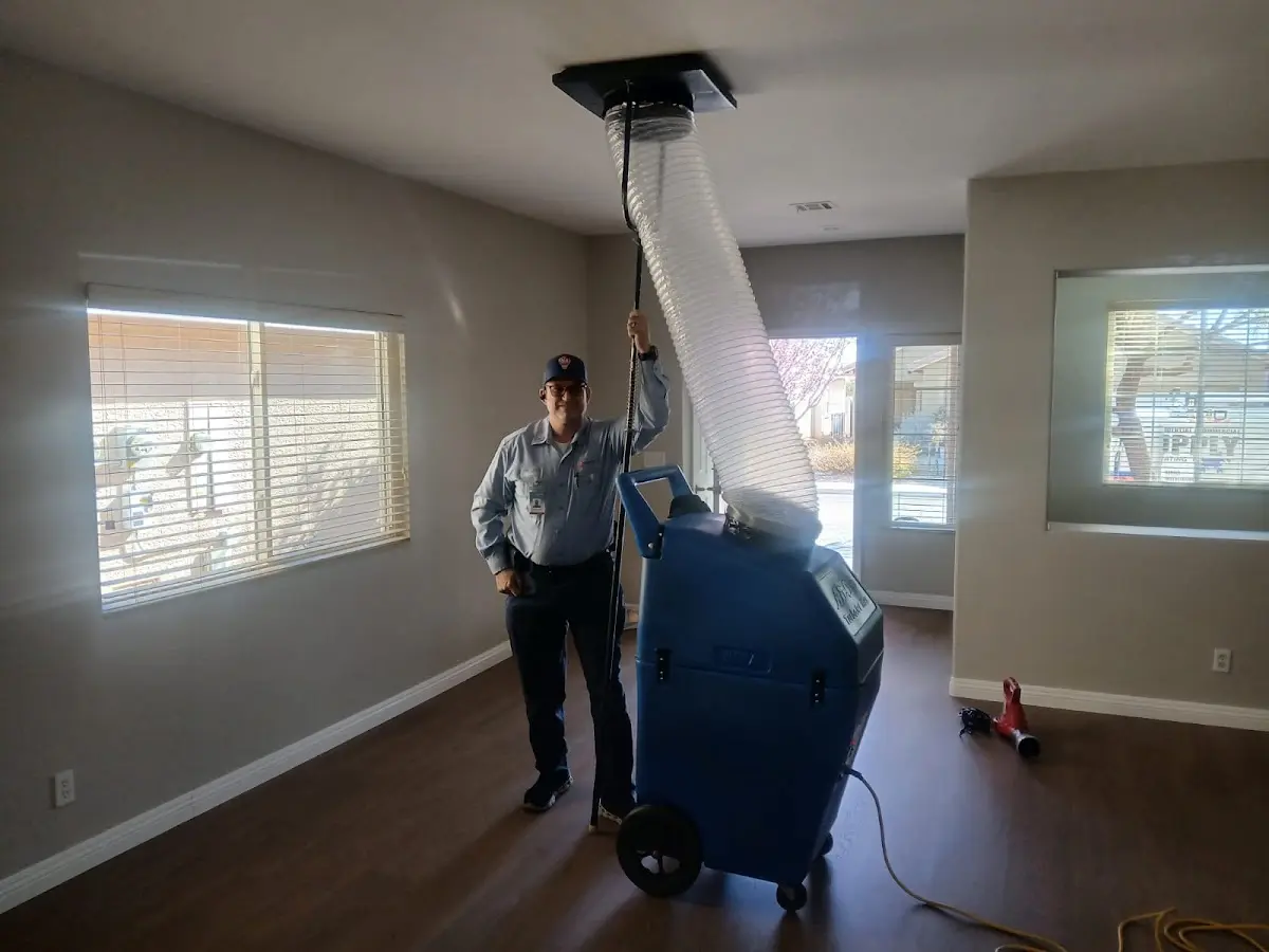 Professional Emergency HVAC Repair work inside a Deerfield home